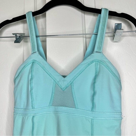 Lululemon speed Up aruba Tank Top - Picture 2 of 8